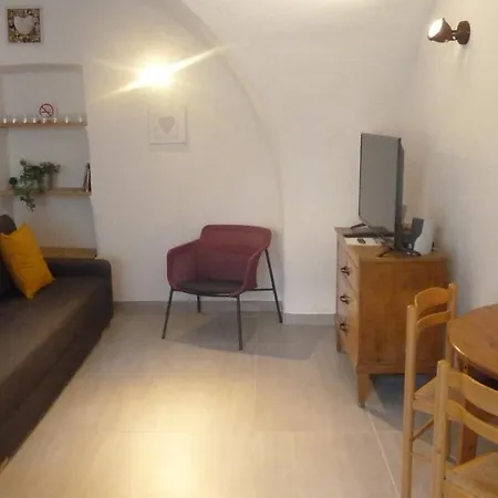 Confort 2-4 Personnes Joyeuse-ardeche